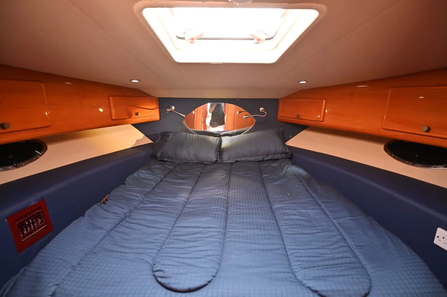 Dubai Marina yacht experience 45FT boat