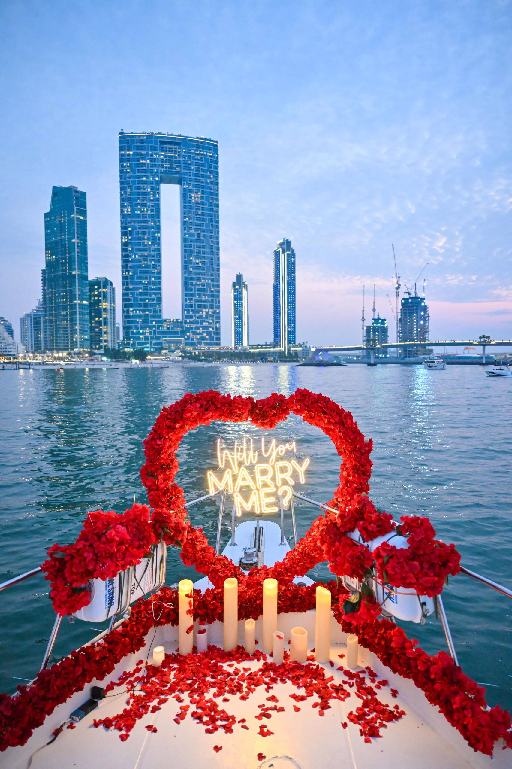 atlantis the palm yacht marriage proposal package dubai luxury yacht