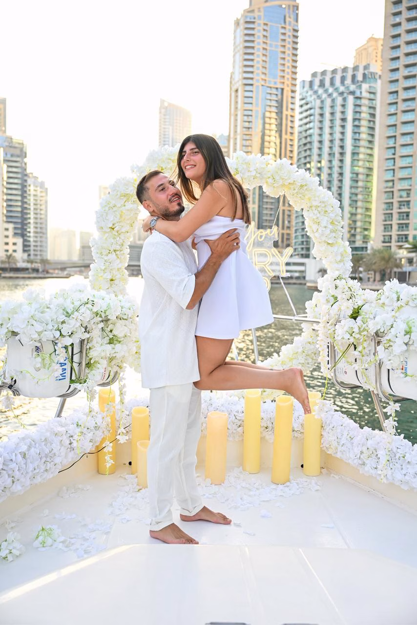 10 Creative and Surprise Marriage Proposal Ideas in Dubai 7 10 Creative and Surprise Marriage Proposal Ideas in Dubai