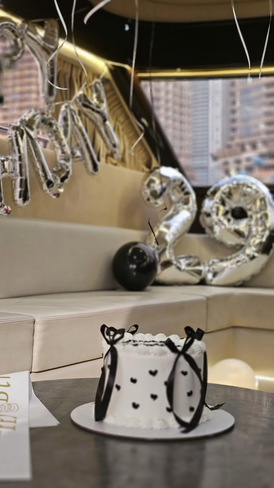 Birthday yacht decoration